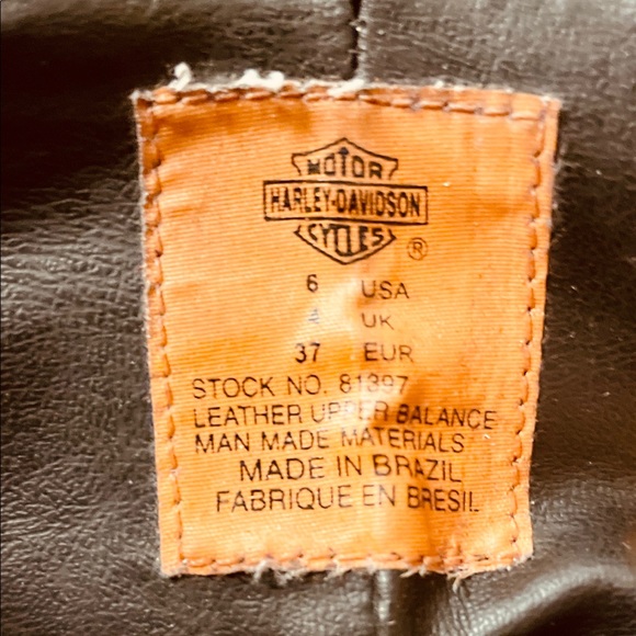 Ladies Harley Davidson
3” Heel Mid-Calf Black
Leather Boots, size 6 - Picture 9 of 12